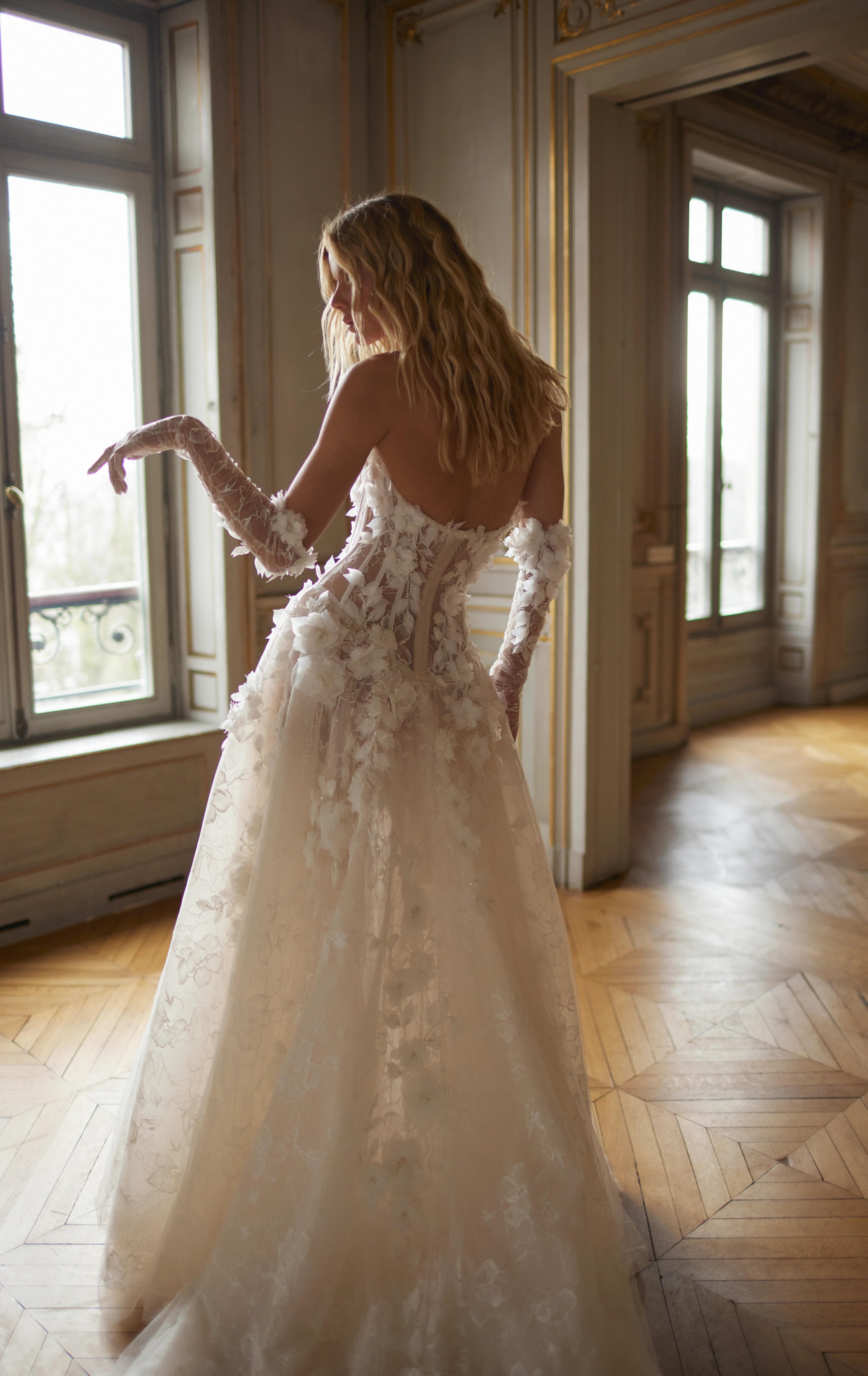 CRIMSON — bridal gown by Netta BenShabu, La Muse, style NB.BR.2634.V