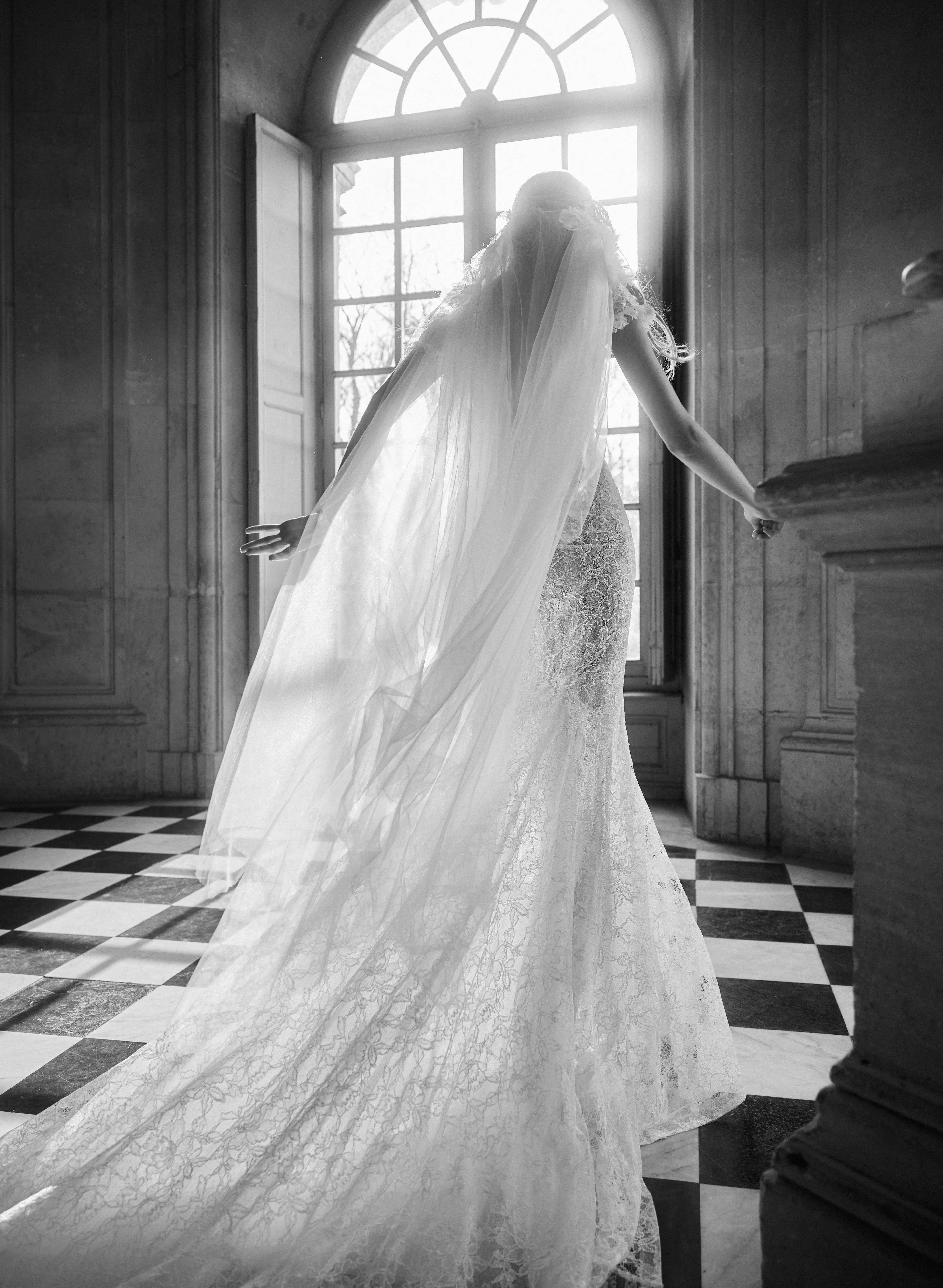 RAFFAELLA — bridal gown by Netta BenShabu, Épure de Romance, style NB.BR.2708.A