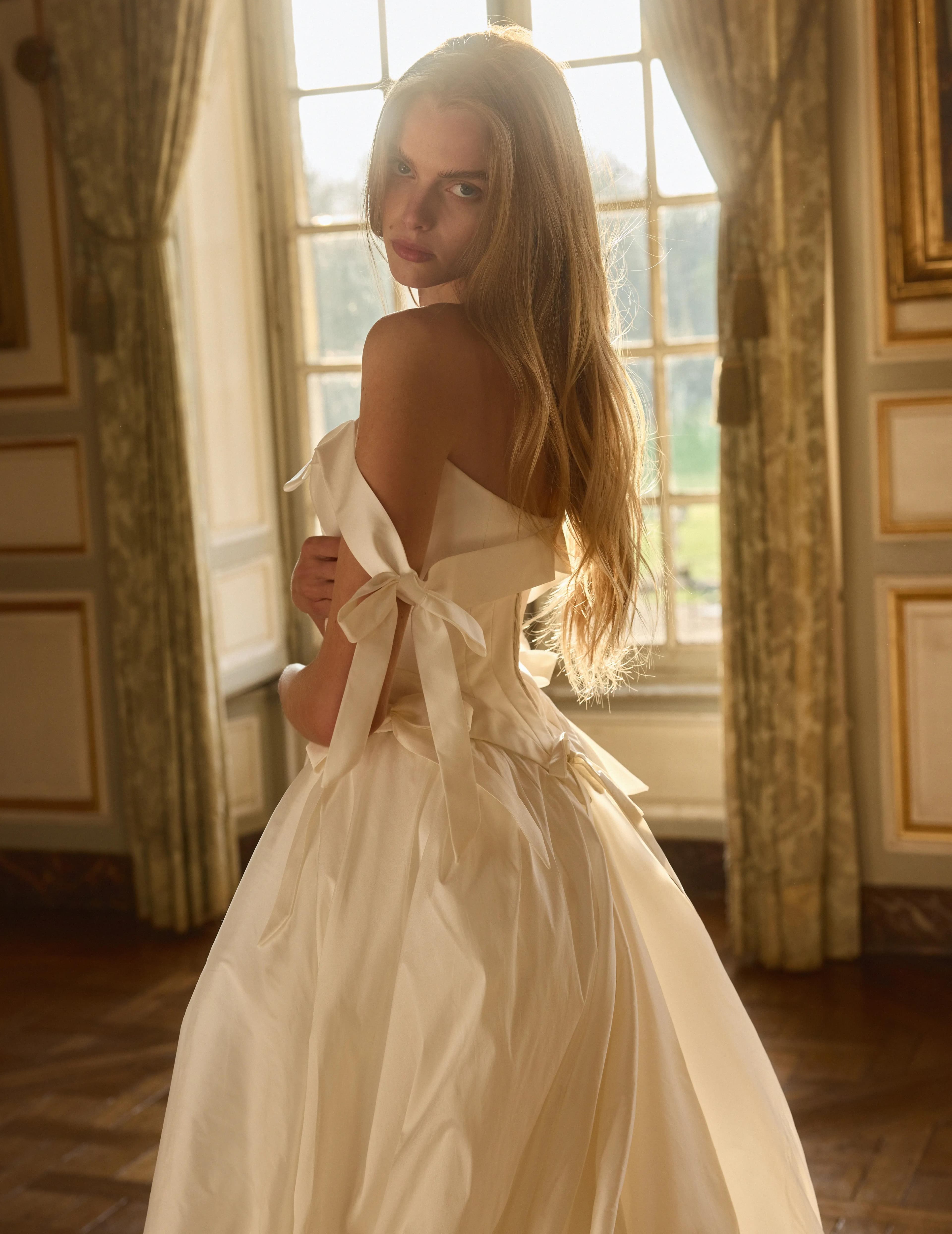 CARMEN — bridal gown by Netta BenShabu, Épure de Romance, style NB.BR.2711.V