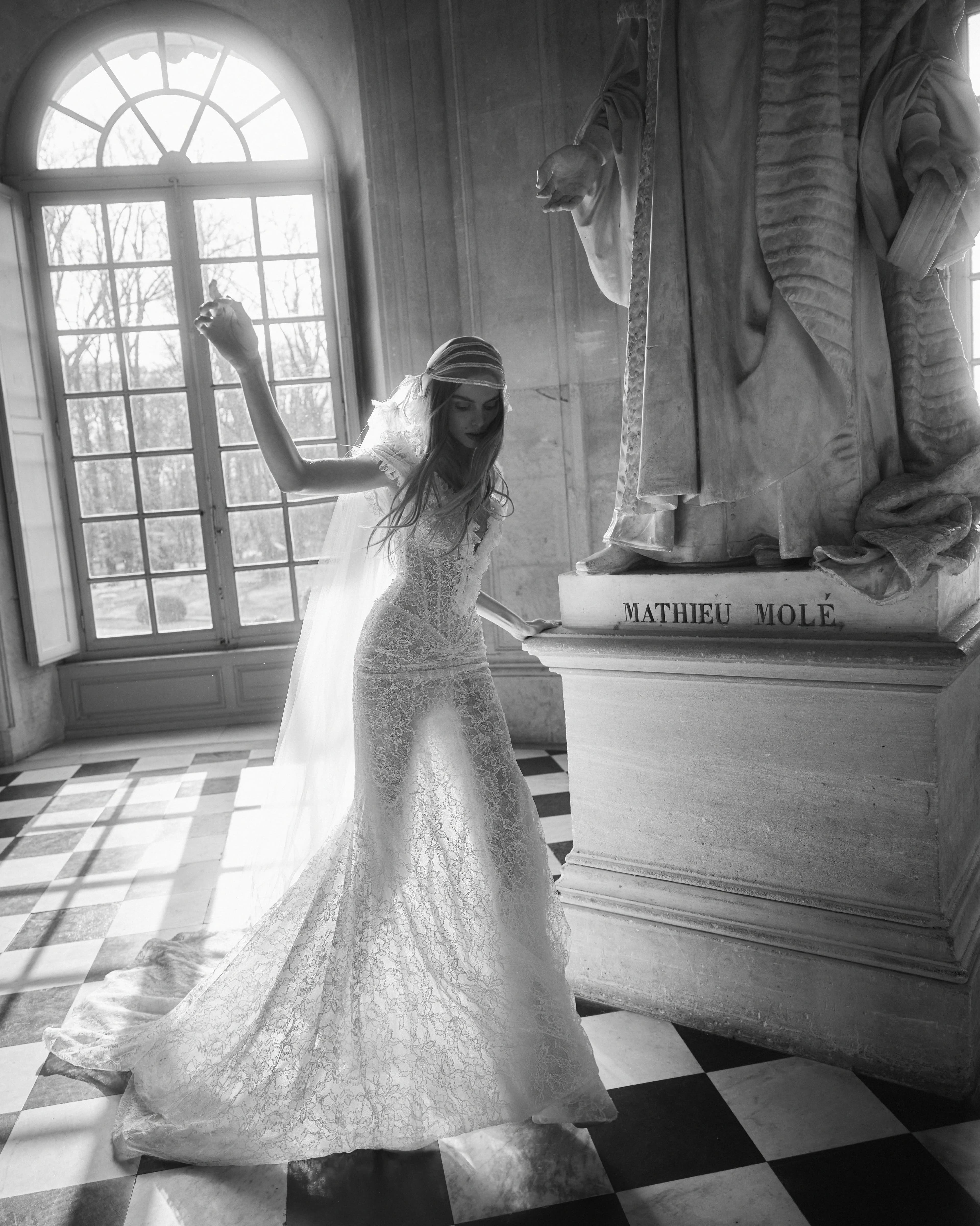 RAFFAELLA — bridal gown by Netta BenShabu, Épure de Romance, style NB.BR.2708.A