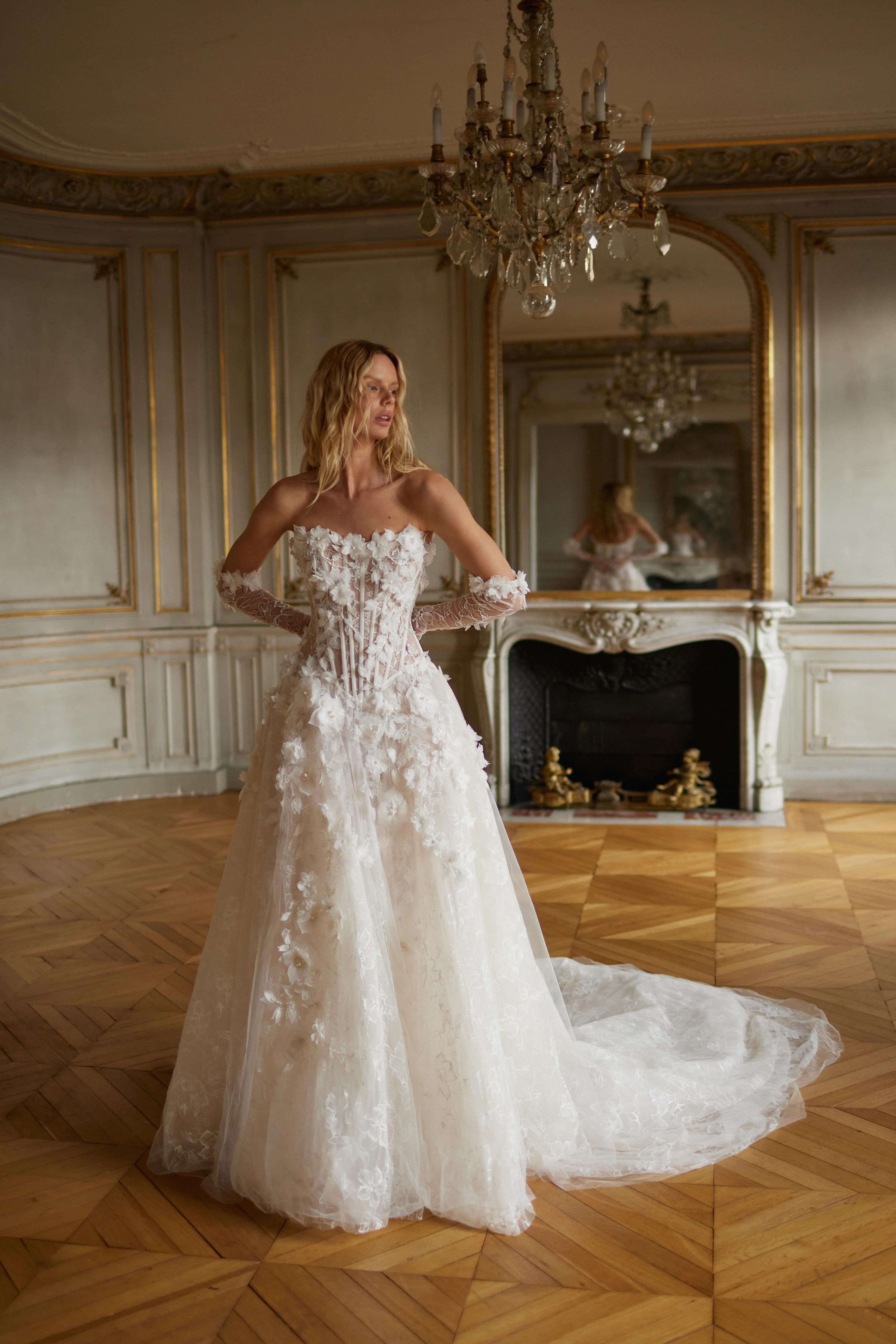 CRIMSON — bridal gown by Netta BenShabu, La Muse, style NB.BR.2634.V